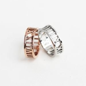 New! Women's  Roman Number Ring in Silver, Size 7!